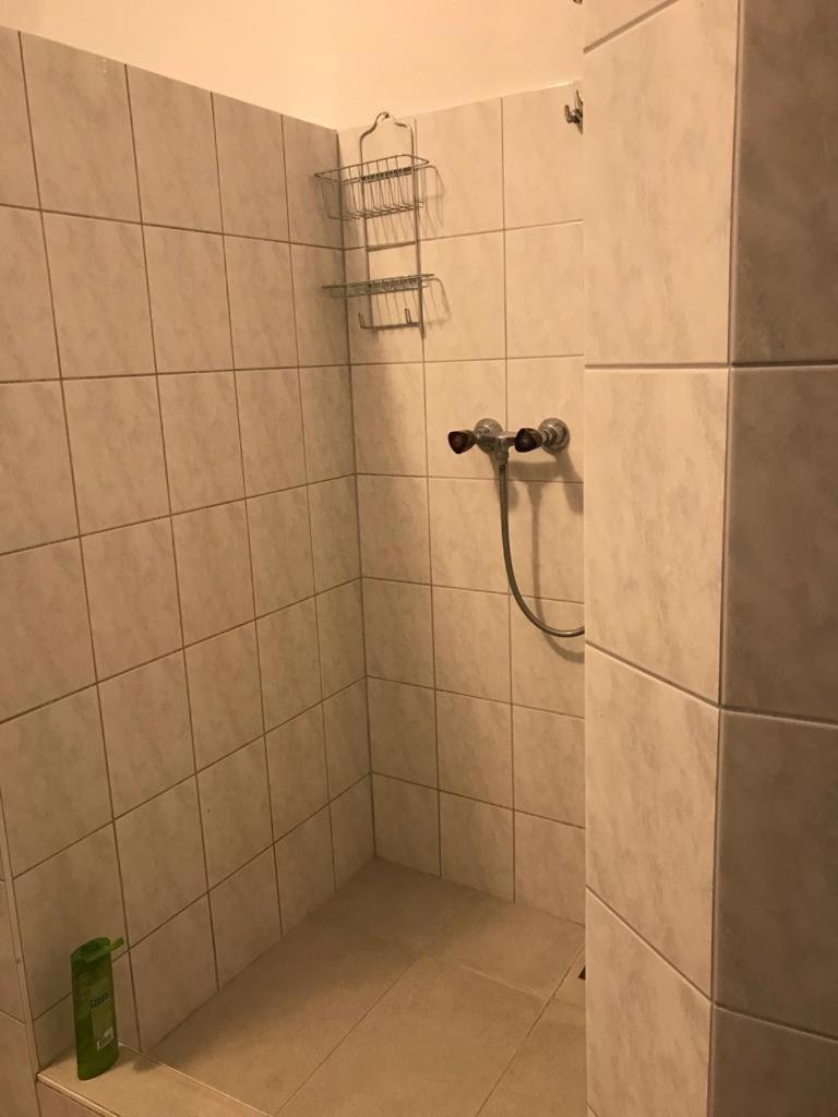 Ferienwohnung Schoen Wohnen Beim Stift Melk Exterior foto